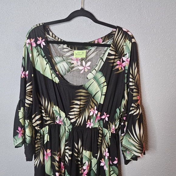 Jade Fashions Authentic Hawaiian Dress Size 2XL Half Bell Sleeve Tropical Floral - Picture 3 of 9